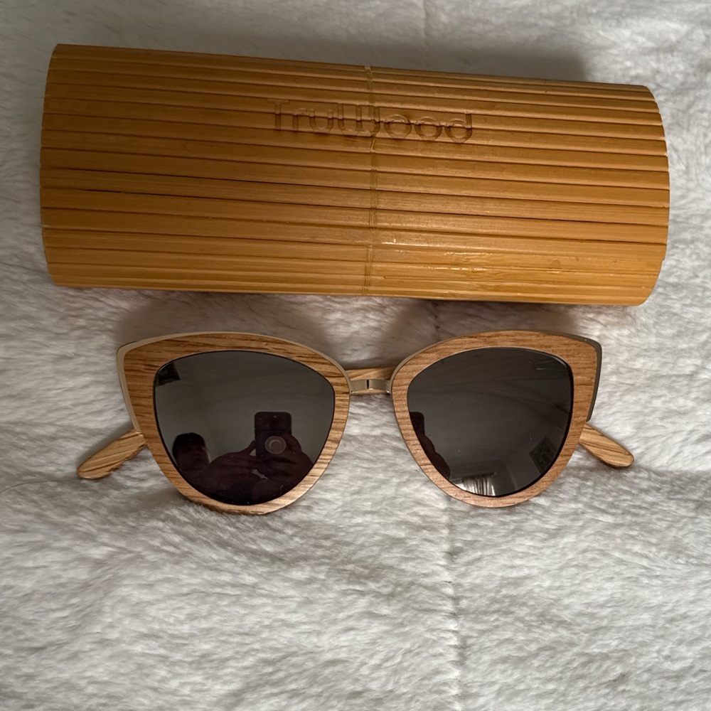 Truwood Wooden Sunglasses with Case